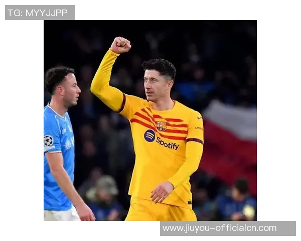 波尔图友谊赛大胜那不勒斯红牌事件引发全场热议与战术分析